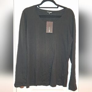 Fashion Nova Classic Black Long Sleeve Tee